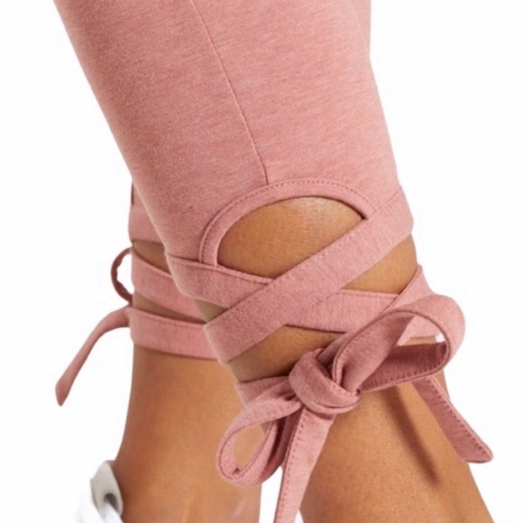 Gymshark Ark High Waisted Joggers in PINK 💖 Size SMALL - Picture 4 of 5